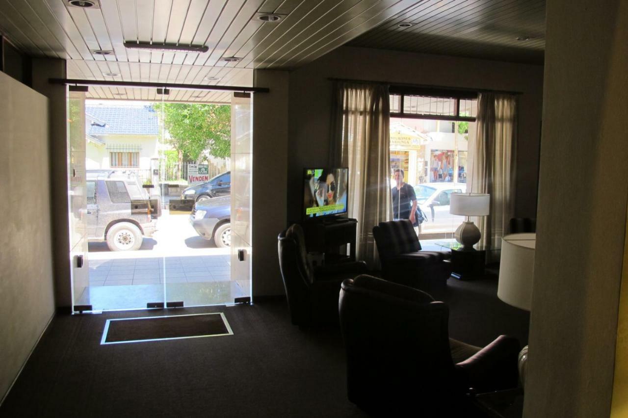 Hotel Emperador نيكوتشيا المظهر الخارجي الصورة